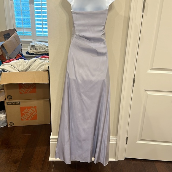 Vera Wang Maids ice blue strapless gown - size 4 - Picture 7 of 11